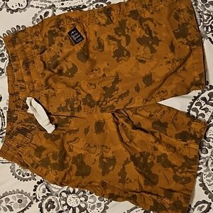 Brown-patterned Drawstring Kids Shorts